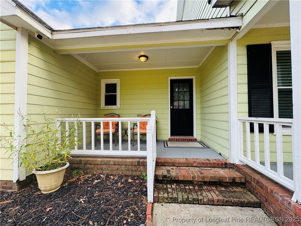 Photo of 6217 Lakehaven Drive, Fayetteville, NC 28304 (MLS # 751579)