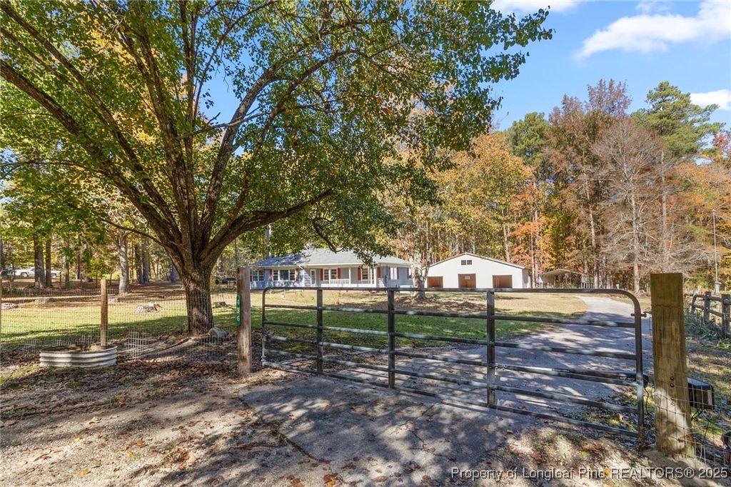 Photo of 436 Wolfpoint Extension, Fayetteville, NC 28311 (MLS # 752887)