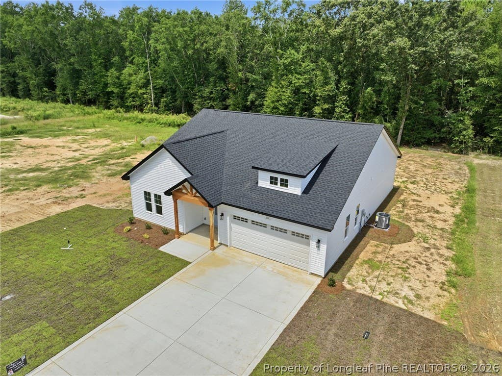 Photo of 211 E 7th Avenue, Raeford, NC 28376 (MLS # 767828)