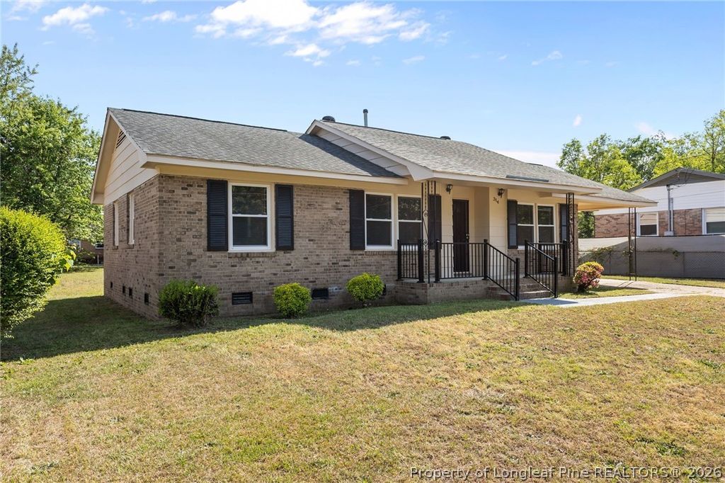Photo of 314 Cartwright Drive, Fayetteville, NC 28303 (MLS # 761162)