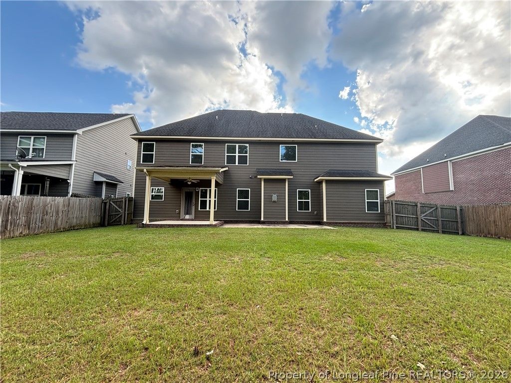 Photo of 3217 Cragburn Place, Fayetteville, NC 28306 (MLS # 762417)