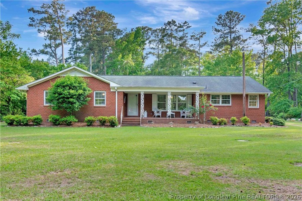 Photo of 2565 NC 711 Highway, Lumberton, NC 28360 (MLS # 762230)