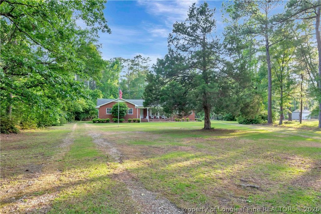 Photo of 2565 NC 711 Highway, Lumberton, NC 28360 (MLS # 762230)