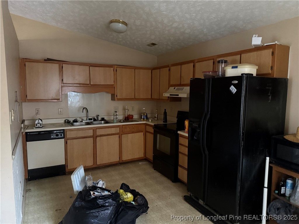 Photo of 210 Northwest Avenue, Fayetteville, NC 28301 (MLS # 755074)