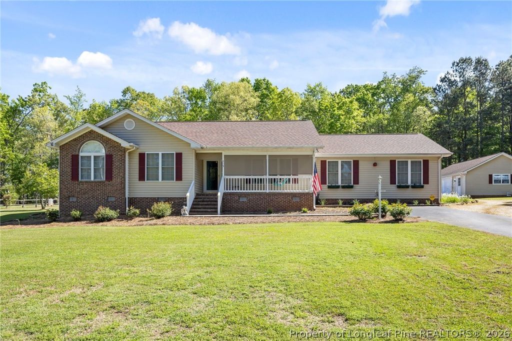 Photo of 913 Pendergrass Road, Sanford, NC 27330 (MLS # 760549)
