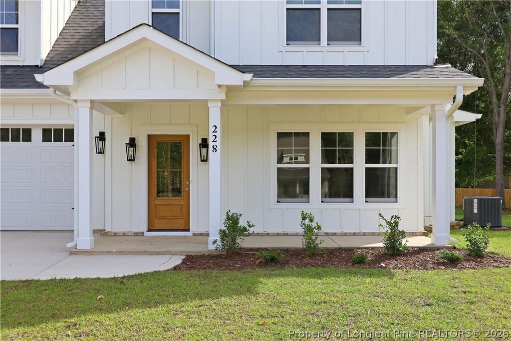 Photo of 228 Telluride Court, Aberdeen, NC 28315 (MLS # 767453)