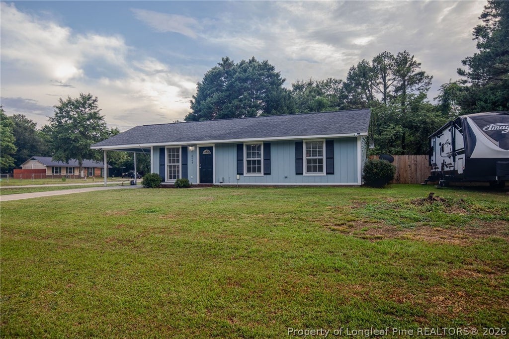 Photo of 6449 Rutherglen Drive, Fayetteville, NC 28304 (MLS # 764198)