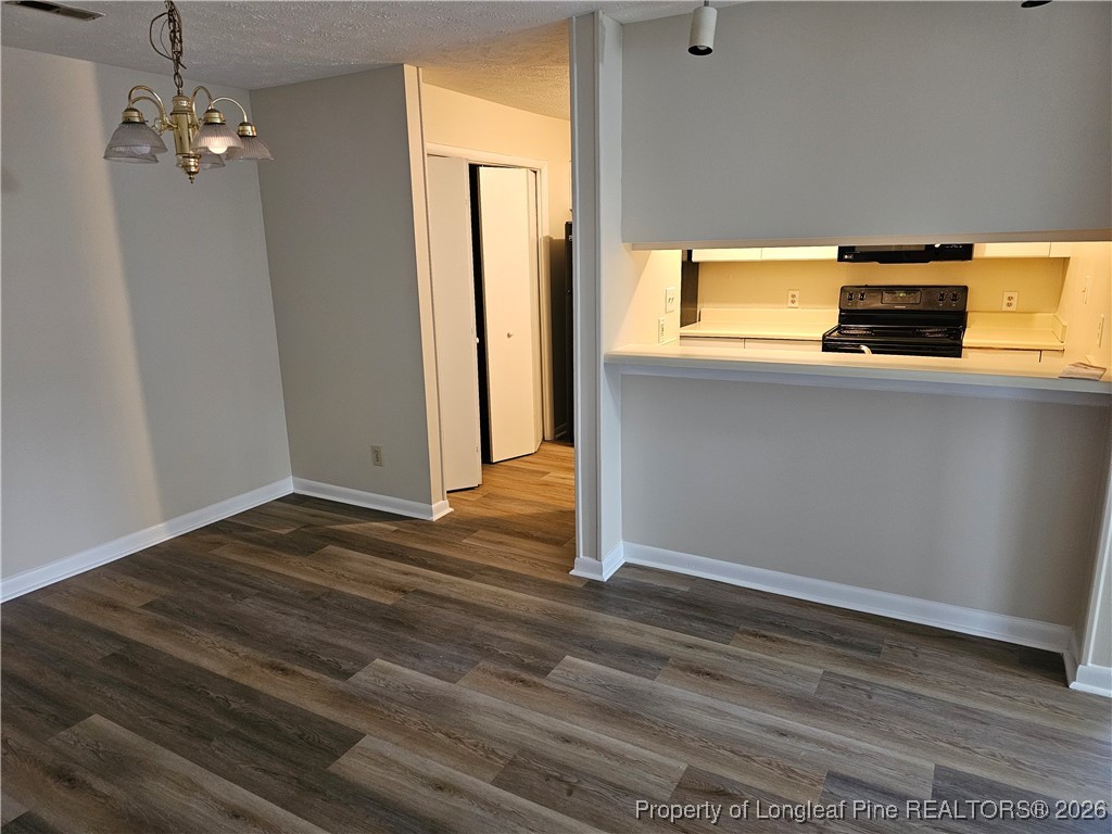 663 Bartons Landing Place #9 Place