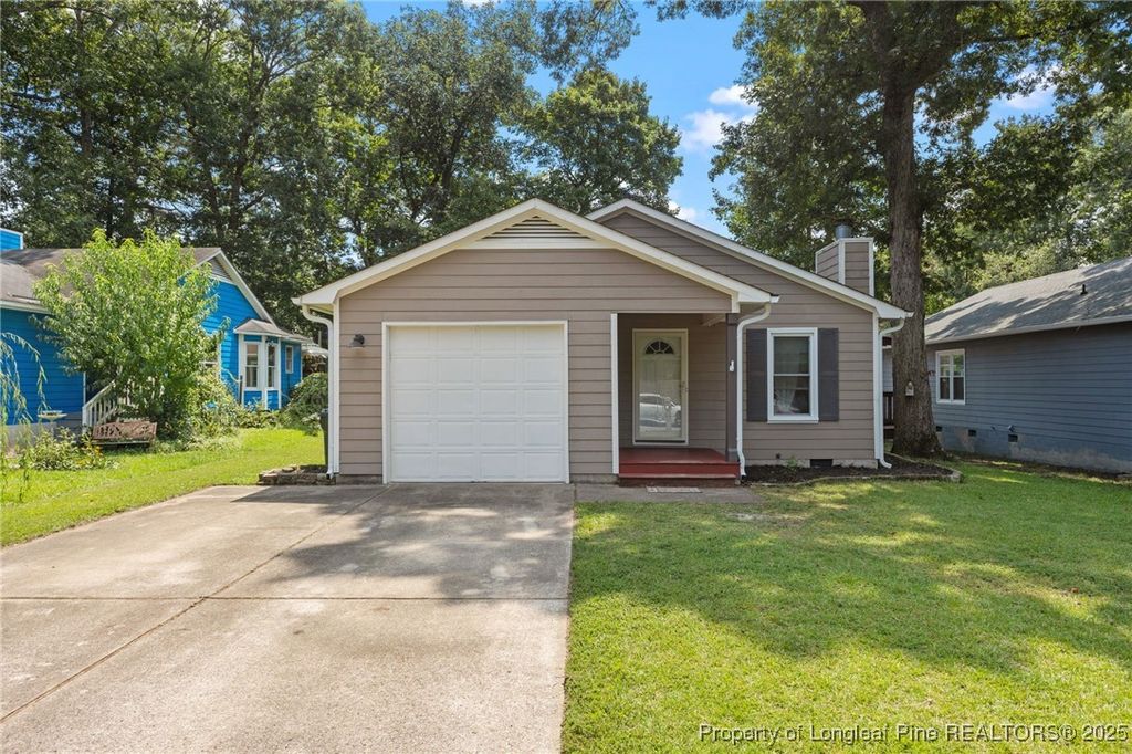 Photo of 520 Stone Way Court, Fayetteville, NC 28301 (MLS # 754578)