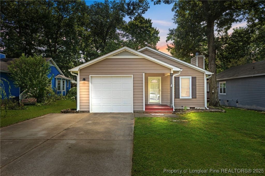 Photo of 520 Stone Way Court, Fayetteville, NC 28301 (MLS # 754578)