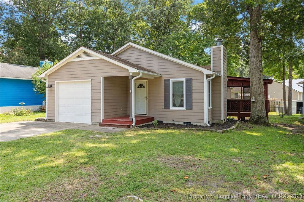 Photo of 520 Stone Way Court, Fayetteville, NC 28301 (MLS # 754578)