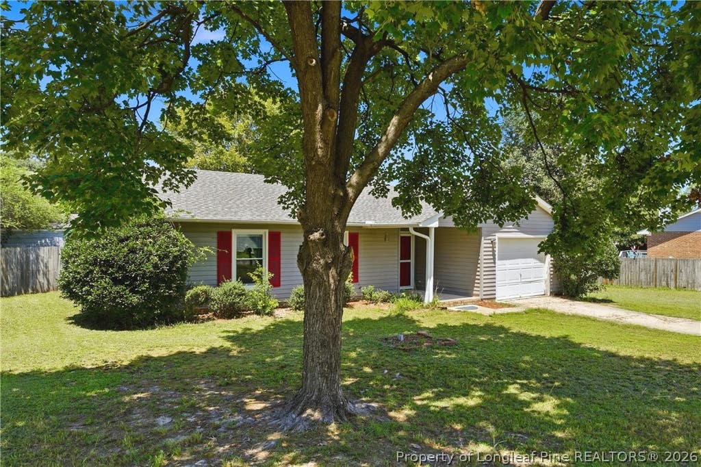Photo of 5441 Archer Road, Hope Mills, NC 28348 (MLS # 766984)