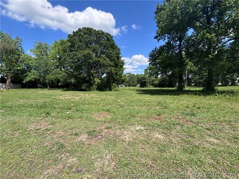 Tiny photo for 305 S Seneca Street, Lumberton, NC 28358 (MLS # 762681)