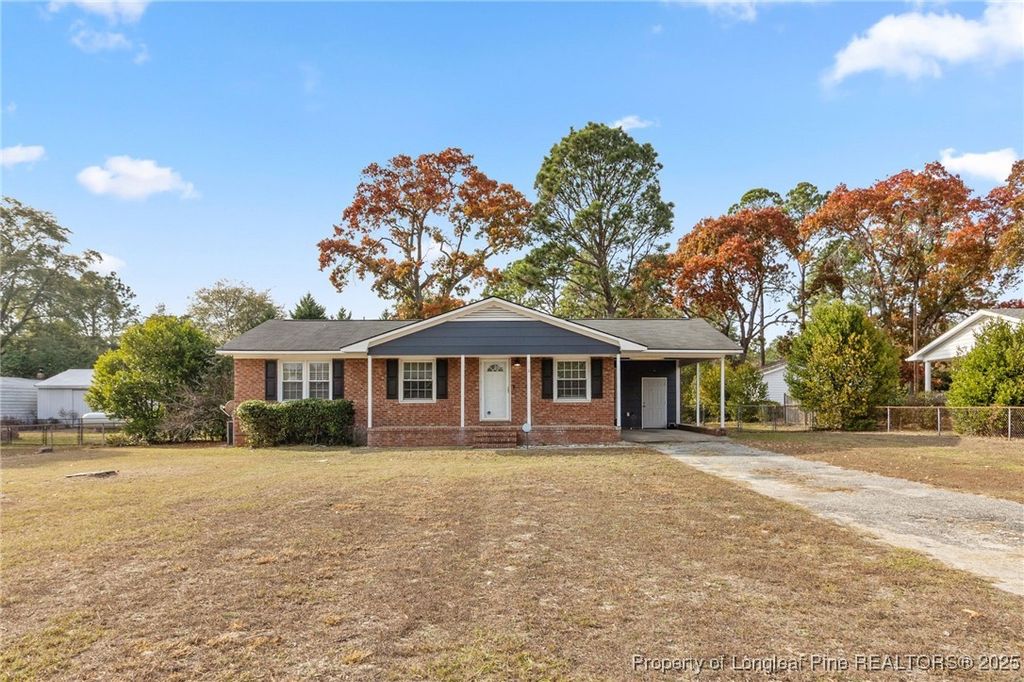 Photo of 2554 Bel Aire Street, Fayetteville, NC 28306 (MLS # 753368)
