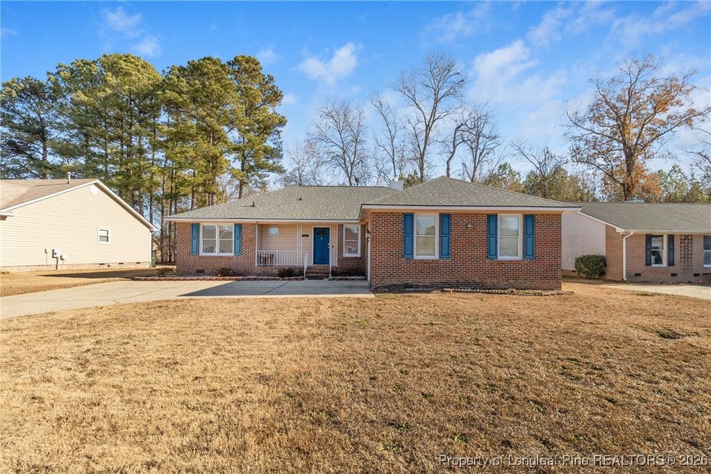 Photo of 921 Flintwood Road, Fayetteville, NC 28314 (MLS # 755311)