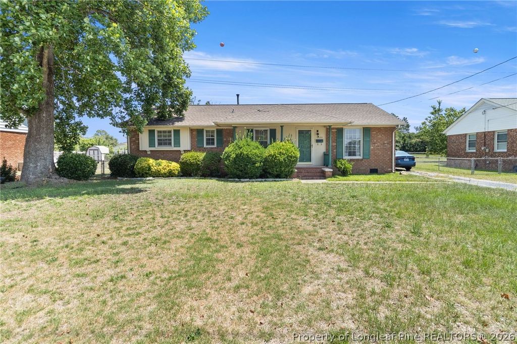 Photo of 5126 Chesapeake Road, Fayetteville, NC 28311 (MLS # 765243)