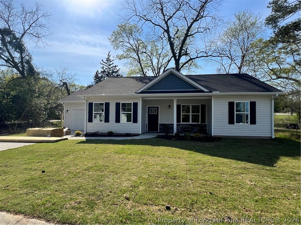 Photo of 320 Currie Court, Fayetteville, NC 28301 (MLS # 761016)