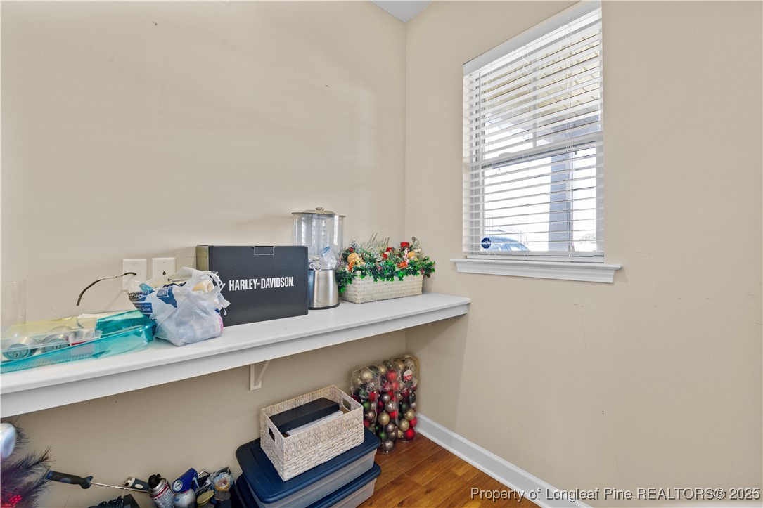 5925 Cornfield Avenue