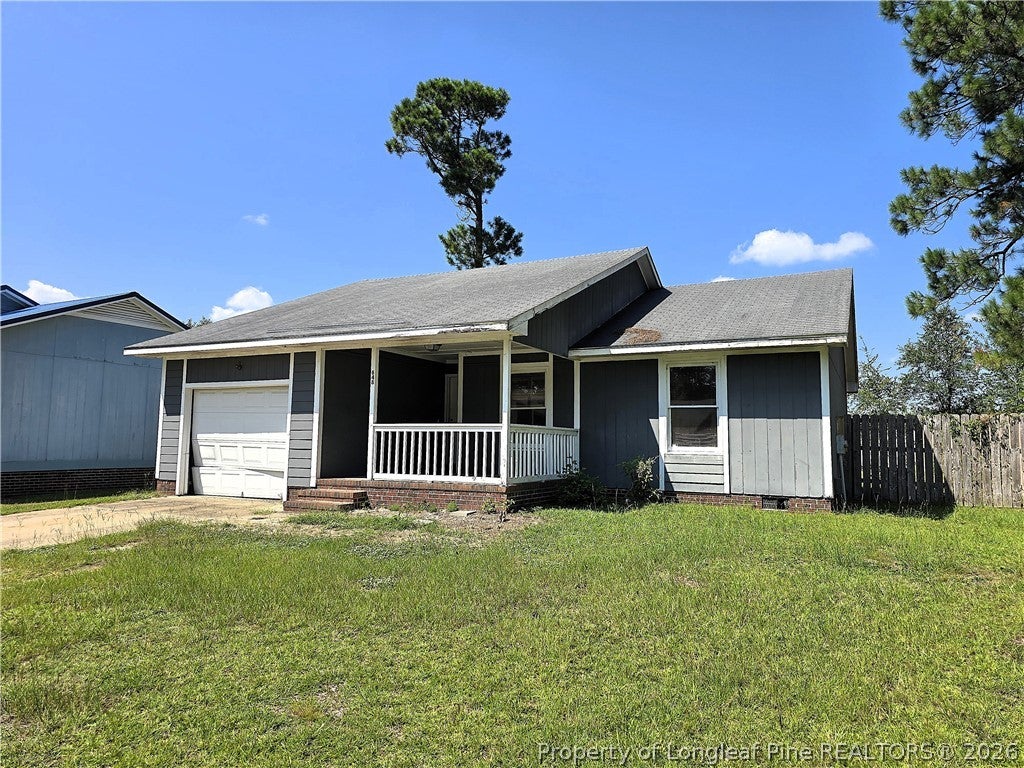Photo of 648 Mosswood Lane, Fayetteville, NC 28311 (MLS # 769852)