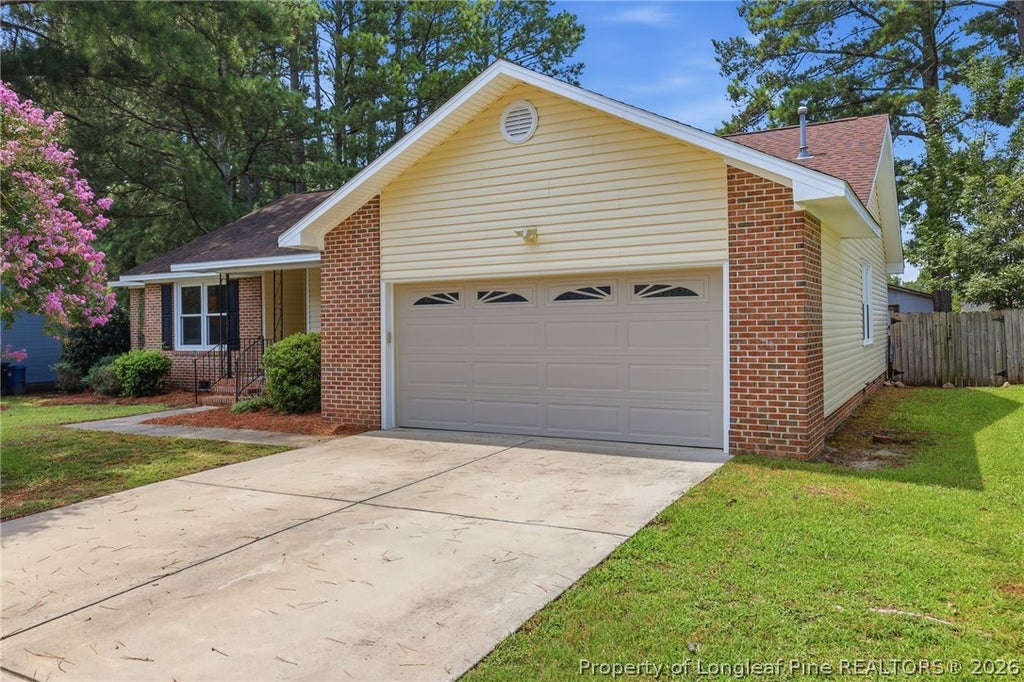 Photo of 940 Flintwood Road, Fayetteville, NC 28314 (MLS # 767142)