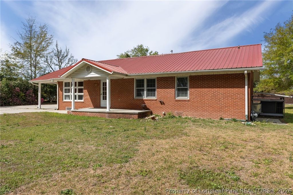 Photo of 344 S 4th Street, St Pauls, NC 28384 (MLS # 760226)