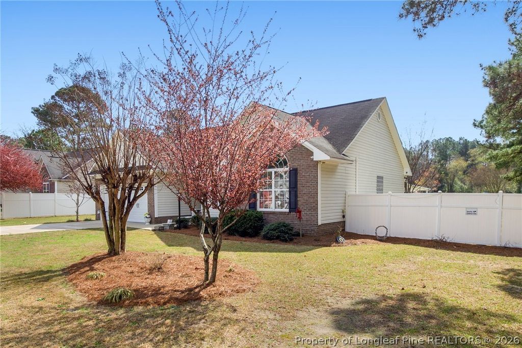 Photo of 178 King Road, Fayetteville, NC 28306 (MLS # 758814)