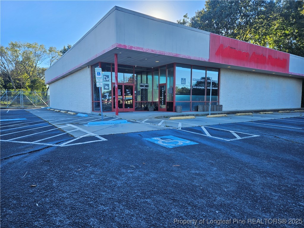 Photo 1 of 4 — 1406 W Gramtham Street, Goldsboro, NC 27530