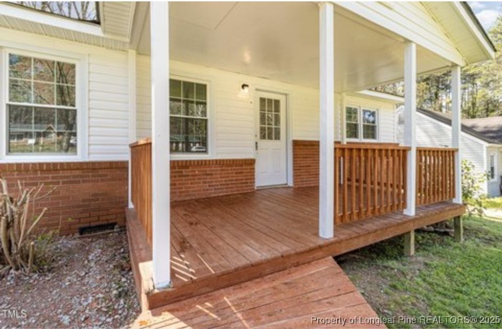 Photo of 606 North Avenue, Sanford, NC 27330 (MLS # 749260)