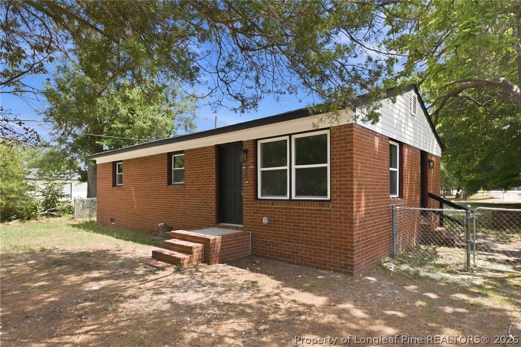 Photo of 217 Teague Street, Fayetteville, NC 28306 (MLS # 763136)