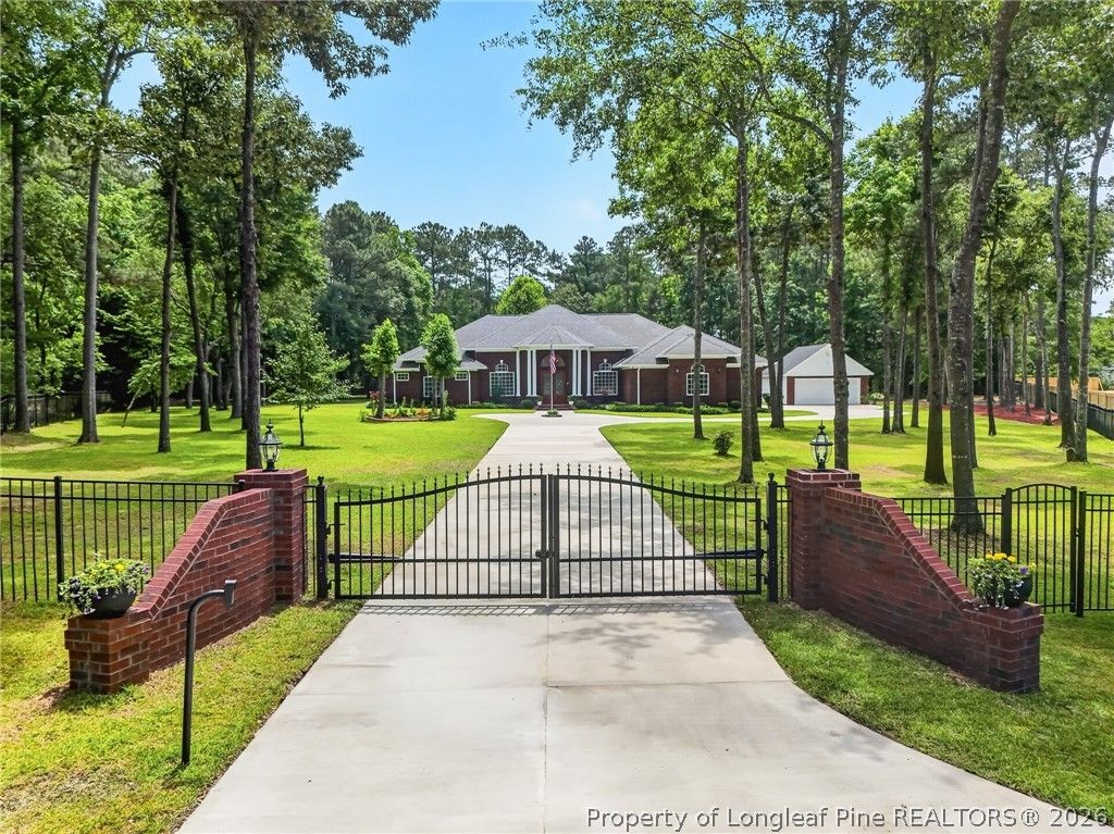 Photo of 2204 Honey Lane, Hope Mills, NC 28348 (MLS # 763162)
