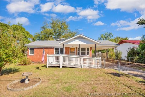 215 S 7th Street Spring Lake NC 28390