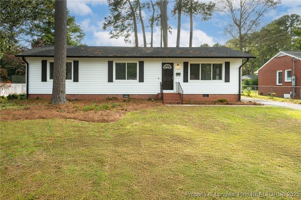 Photo of 1813 Manteo Street, Fayetteville, NC 28303 (MLS # 751894)