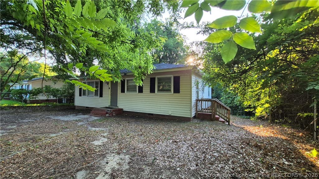 Photo of 517 Odom Drive, Fayetteville, NC 28304 (MLS # 765794)