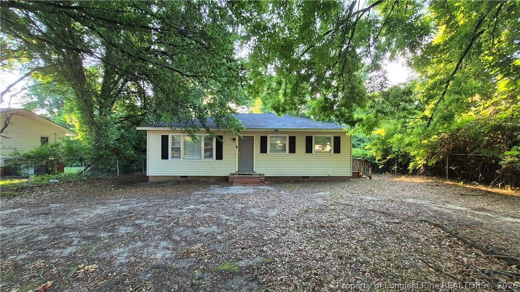 Photo of 517 Odom Drive, Fayetteville, NC 28304 (MLS # 765794)