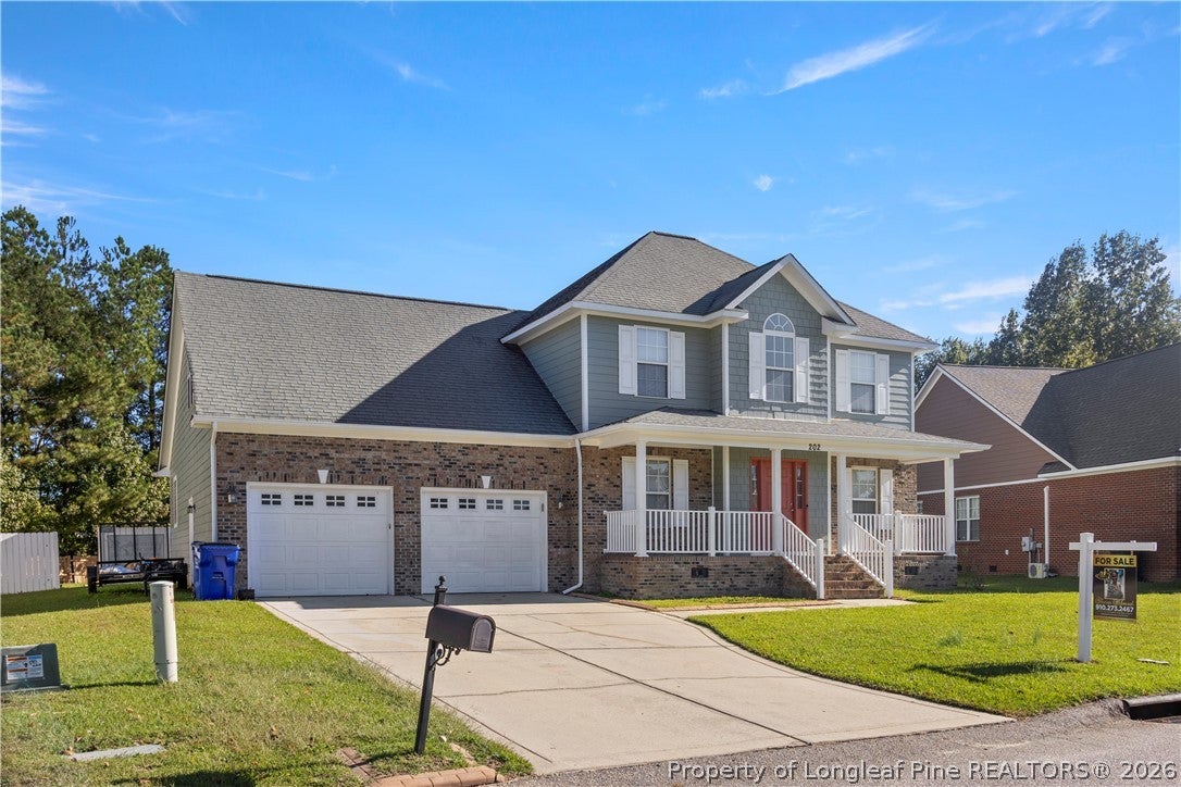 202 Lennox Loop