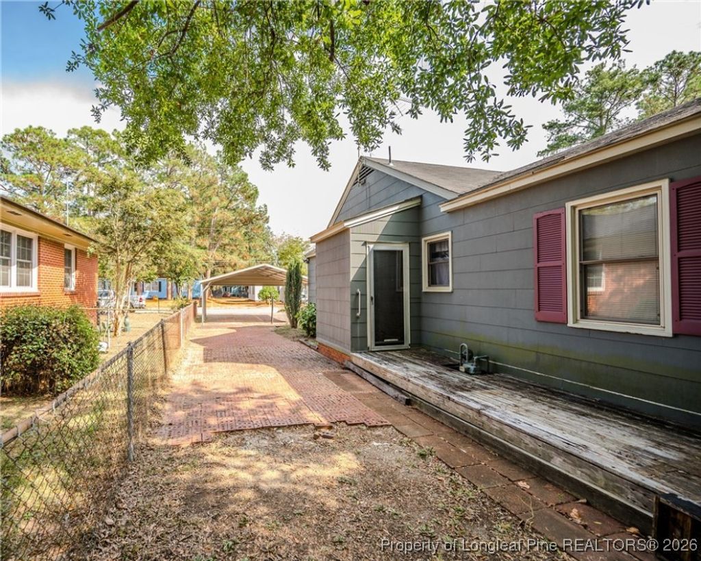 Photo of 111 E McNeill Drive, Red Springs, NC 28377 (MLS # 756442)