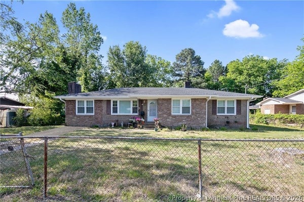 5205 BUTTERNUT DR, FAYETTEVILLE, NC 28304 - Image 5708ca8094e2a5a6c93e09b65fa98b69/1988765292