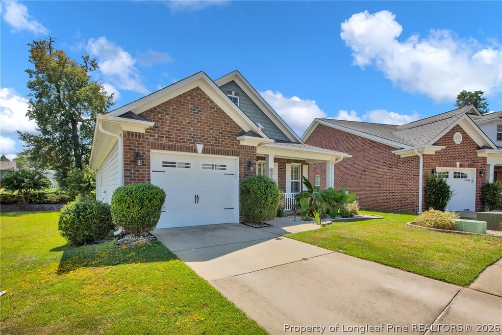 Photo of 829 Falling Creek Lane, Fayetteville, NC 28304 (MLS # 759320)