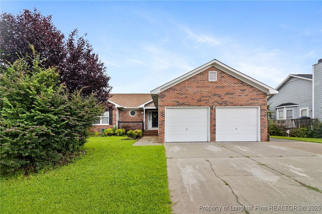 Photo of 4213 Buckhurst Drive, Hope Mills, NC 28348 (MLS # 748791)