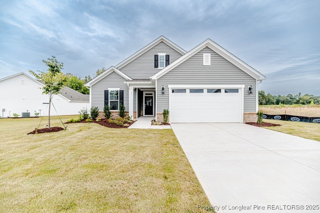 Photo of 133 Oban (Homesite 151) Drive, Sanford, NC 27330 (MLS # 750626)
