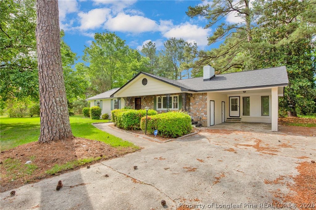 Photo of 838 W 3rd Avenue, Red Springs, NC 28377 (MLS # 763814)