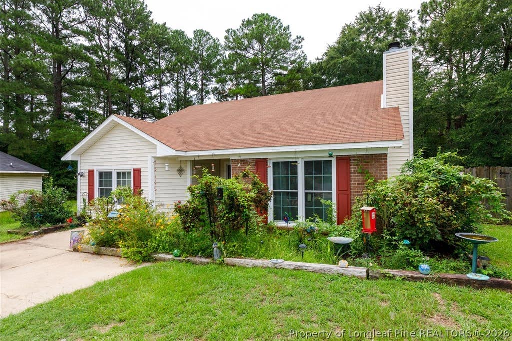Photo of 1621 Veanna Drive, Fayetteville, NC 28301 (MLS # 767601)