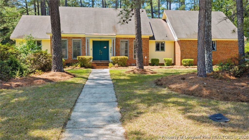 Photo of 390 Hilliard Drive, Fayetteville, NC 28311 (MLS # 762325)