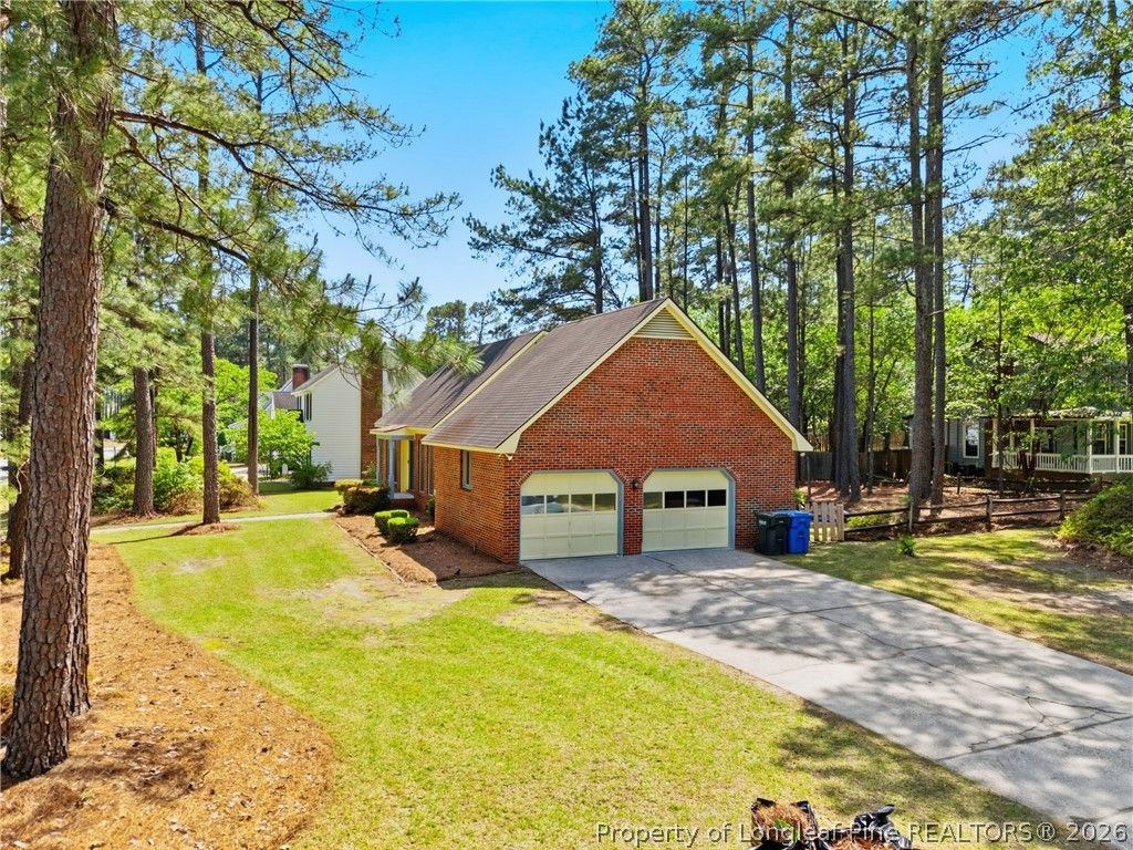 Photo of 390 Hilliard Drive, Fayetteville, NC 28311 (MLS # 762325)
