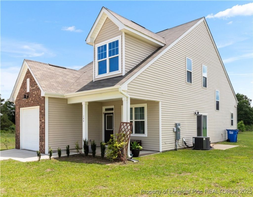 Photo of 144 Cayden Place, Raeford, NC 28376 (MLS # 743499)