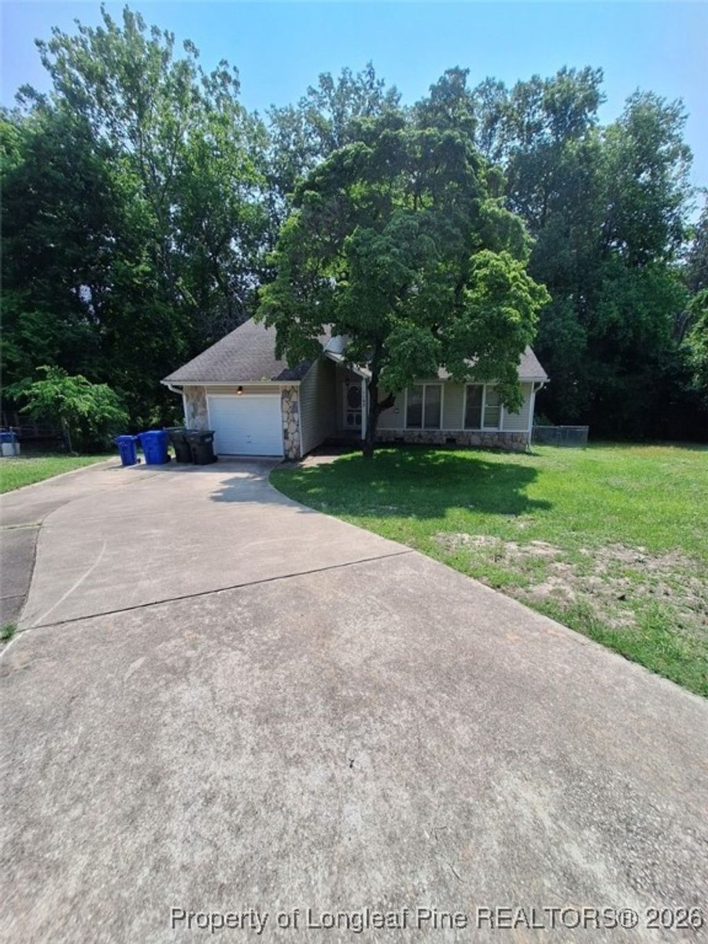 Photo of 1103 Lake Mont Court, Fayetteville, NC 28311 (MLS # 755434)