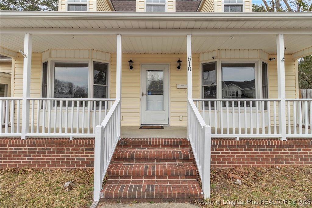 Photo of 610 W 6th Avenue, Raeford, NC 28376 (MLS # 750213)
