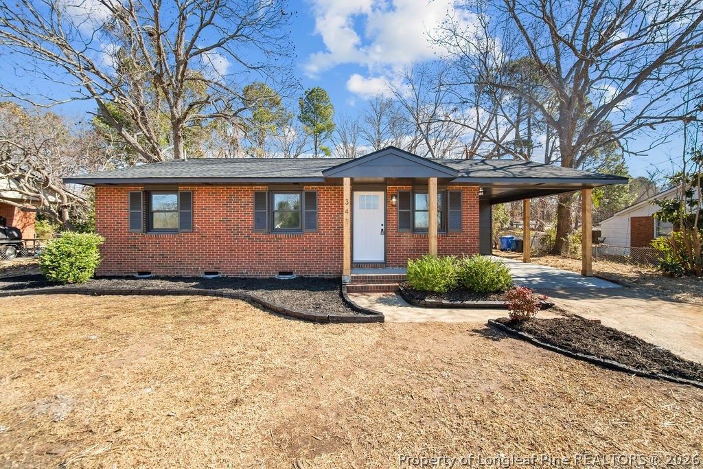 Photo of 341 Lynhurst Drive, Fayetteville, NC 28314 (MLS # 758503)