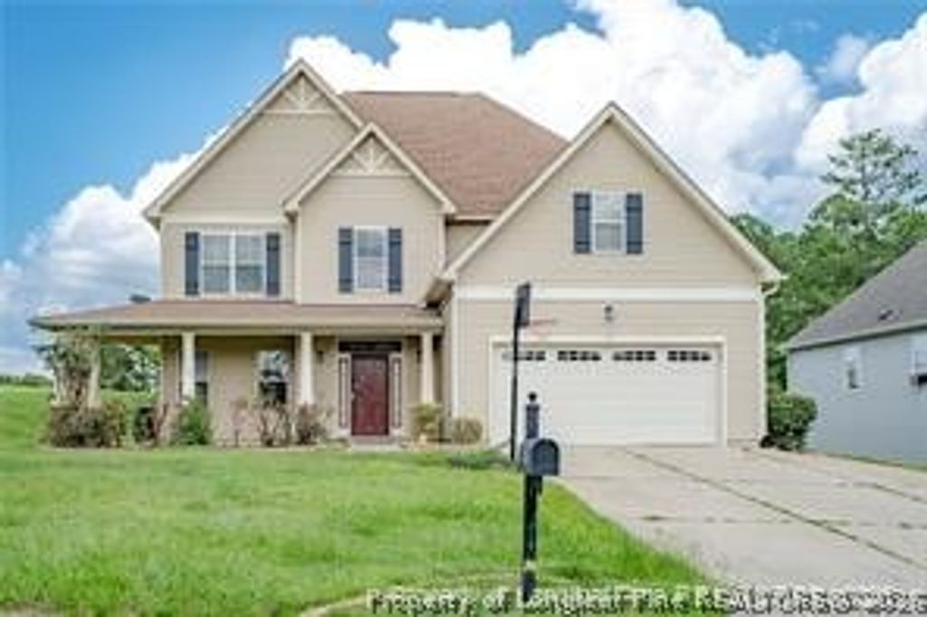 Photo of 35 Sedgefield Lane, Spring Lake, NC 28390 (MLS # 757294)