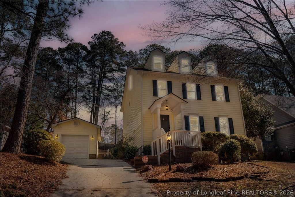Photo of 864 Hilton Drive, Fayetteville, NC 28311 (MLS # 759073)